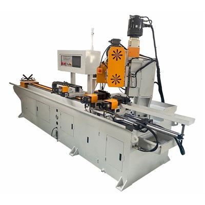 Màquina de tall automàtic de canonades